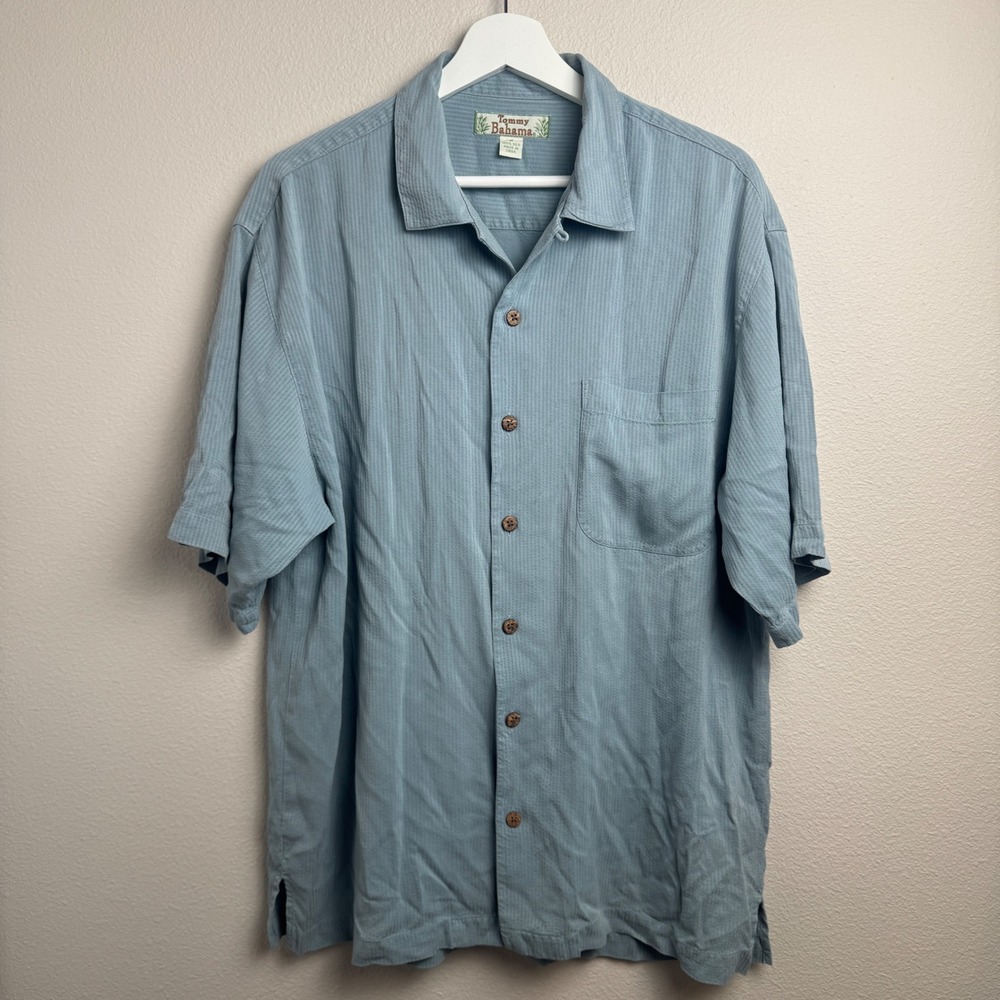 Tommy Bahama Island Modern Silk Camp Shirt Medium Relaxed Blue Textured Ribbed